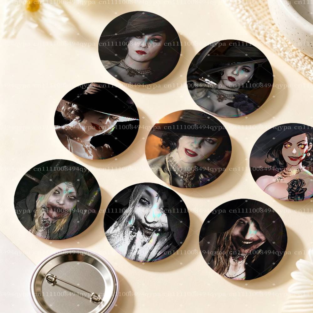 L-Lady Dimitrescu Resident Evi - Art Craft Village ulasan dan harga